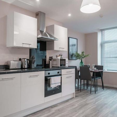 Contemporary 2 Bed Manchester Apartment - Sleeps 4 Екстер'єр фото