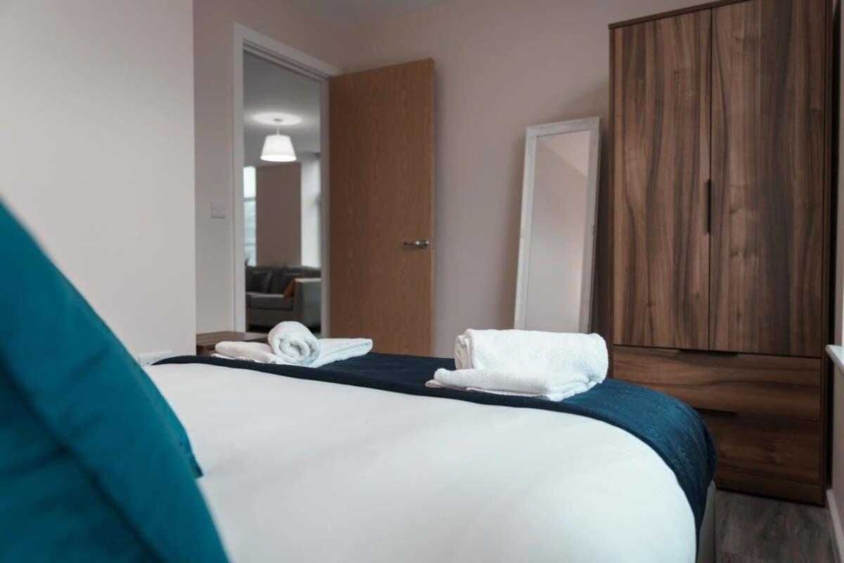 Contemporary 2 Bed Manchester Apartment - Sleeps 4 Екстер'єр фото