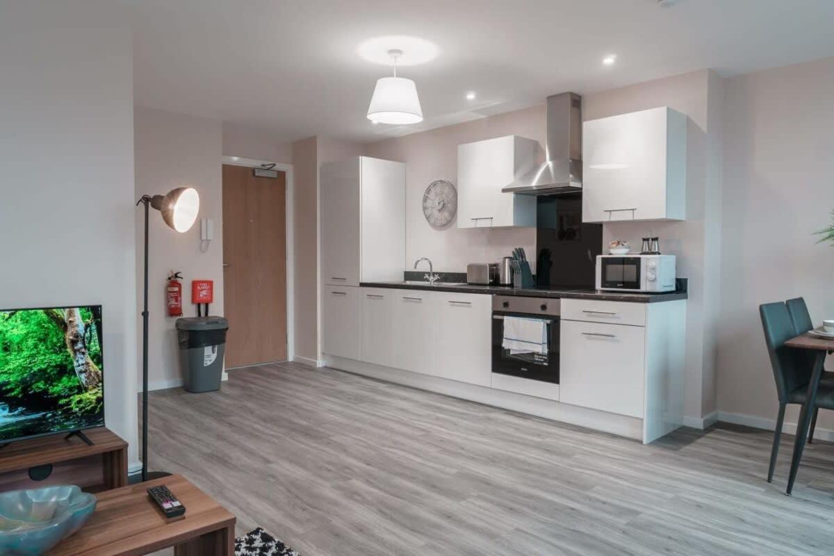 Contemporary 2 Bed Manchester Apartment - Sleeps 4 Екстер'єр фото