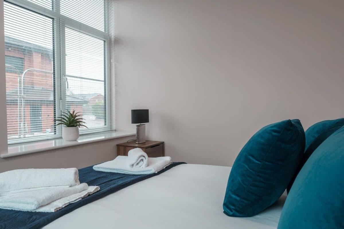 Contemporary 2 Bed Manchester Apartment - Sleeps 4 Екстер'єр фото