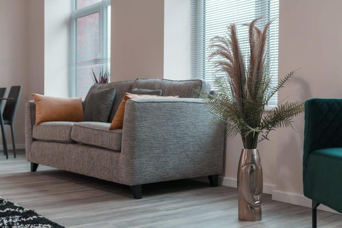 Contemporary 2 Bed Manchester Apartment - Sleeps 4 Екстер'єр фото